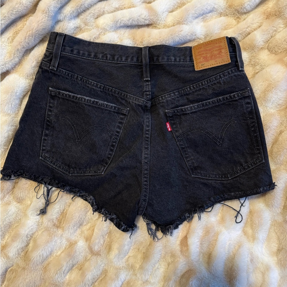 Levi’s Women’s Black Distressed Shorts Size 30
